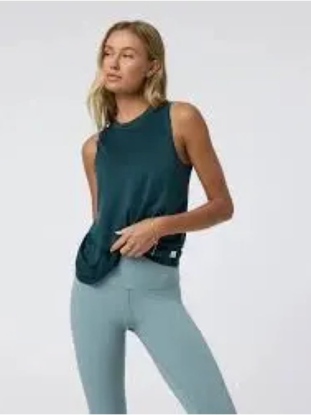 Vouri Energy Tank Long